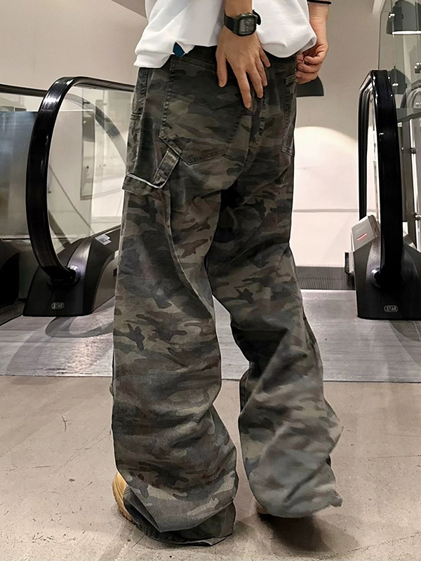 Men's Camo Print Loose Jeans-4