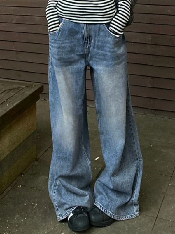 Vintage Wash Mopping Boyfriend Jeans-1