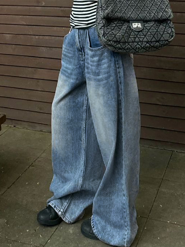 Vintage Wash Mopping Boyfriend Jeans-3